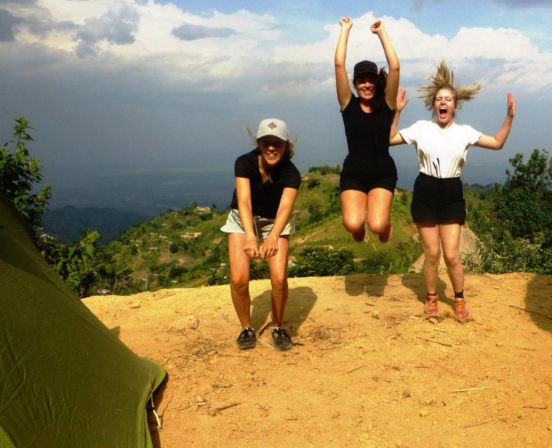 Mbunga Community Tourism Campsite Касесе Екстериор снимка