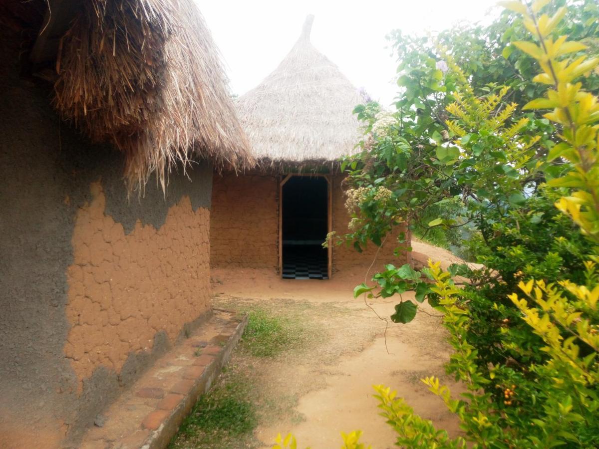 Mbunga Community Tourism Campsite Касесе Екстериор снимка