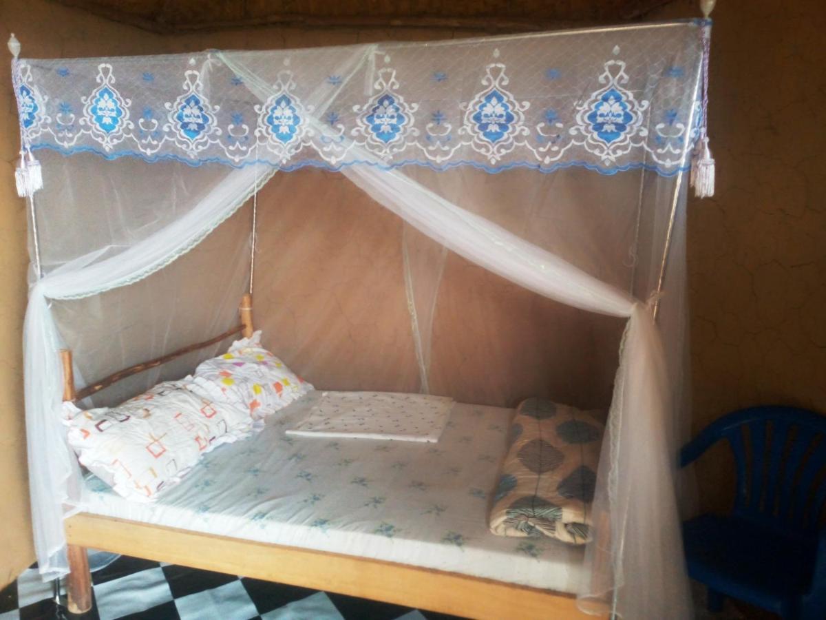 Mbunga Community Tourism Campsite Касесе Екстериор снимка